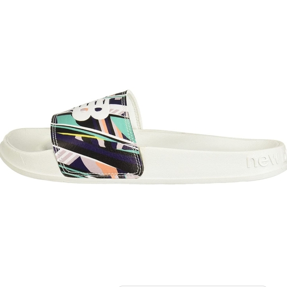 Women New Balance sandals - Picture 1 of 8